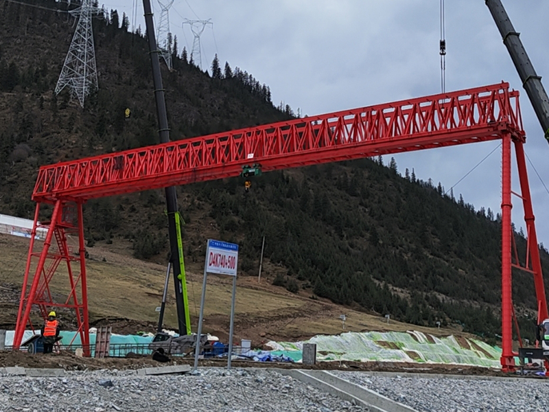 MG180/20T-48M-20M龍門(mén)吊-中鐵十八局集團昌都項目